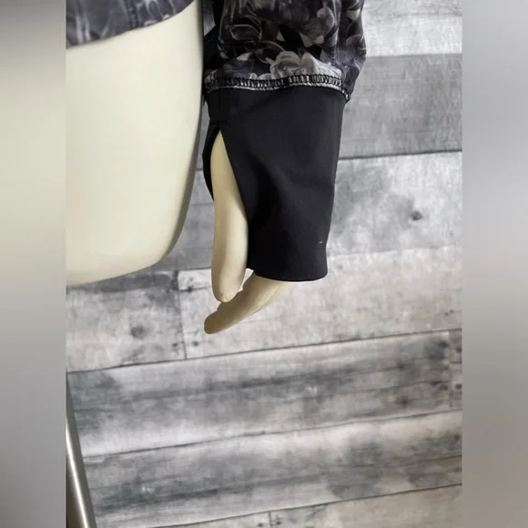 Lululemon Bring Back The Track Jacket Flowabunga Black Angel Wing W4D99S floral - Picture 11 of 15